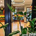 Hotel Orbita Warna