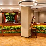 Hotel Orbita 2*