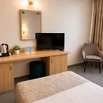 Orbita Hotel Warna
