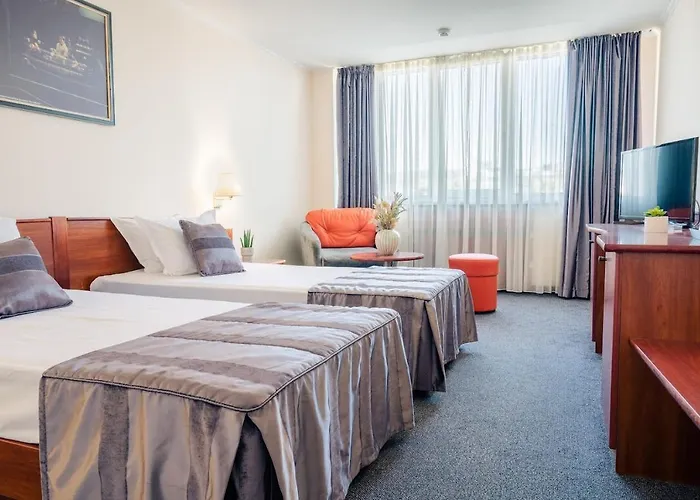 Orbita 2* Βάρνα