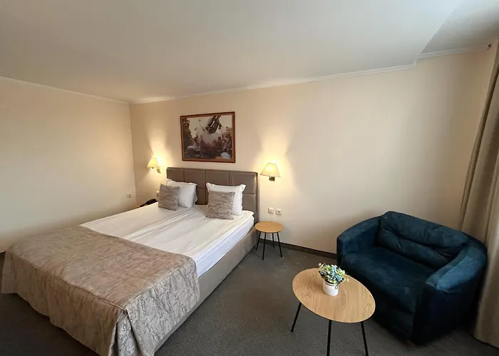 Orbita 2* Βάρνα